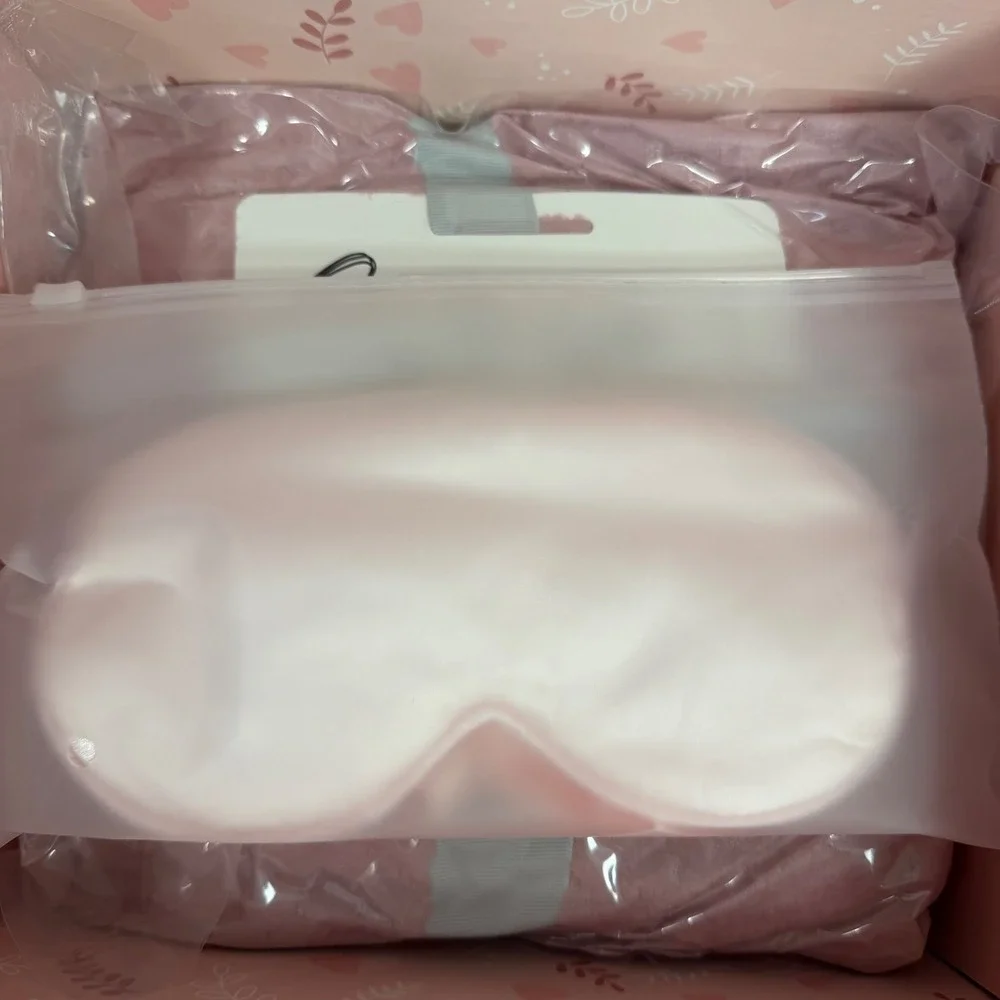 New 7pc MAYICIVO Self Care Gift Set Candle Bath Bombs Socks Tumbler & more Pink